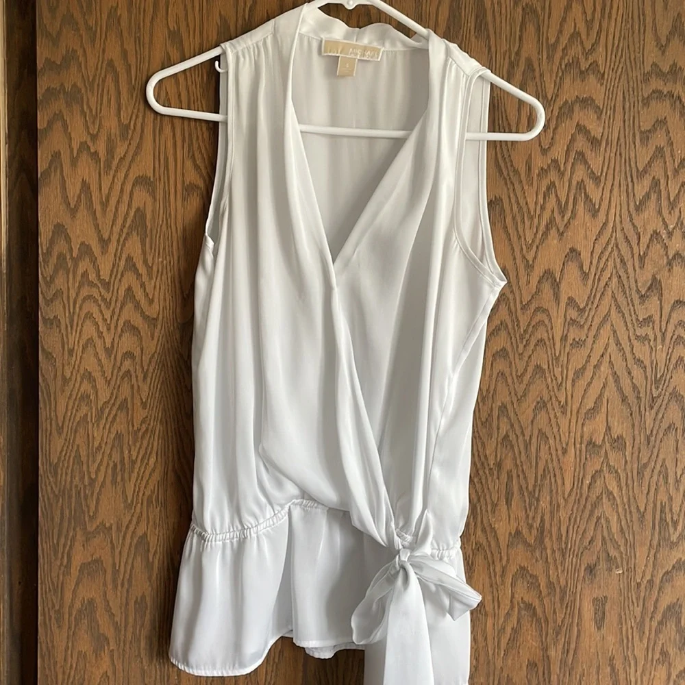 Michael Kors White Silk Sleeveless Blouse